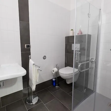 Alpen Pila Apartment *